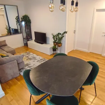 Apartment Elena