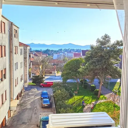 Apartment Elena